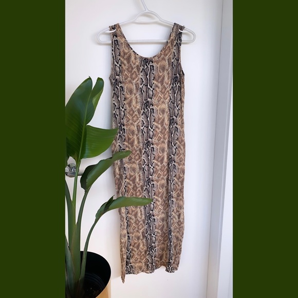 🐍 vintage snakeskin print maxi dress 🐍 - Picture 2 of 7